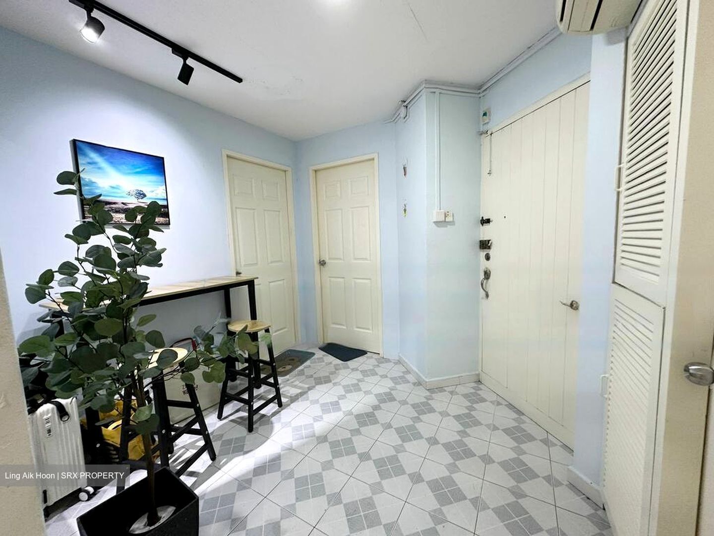 Queensway Tower / Queensway Shopping Centre (D3), Apartment #474675701